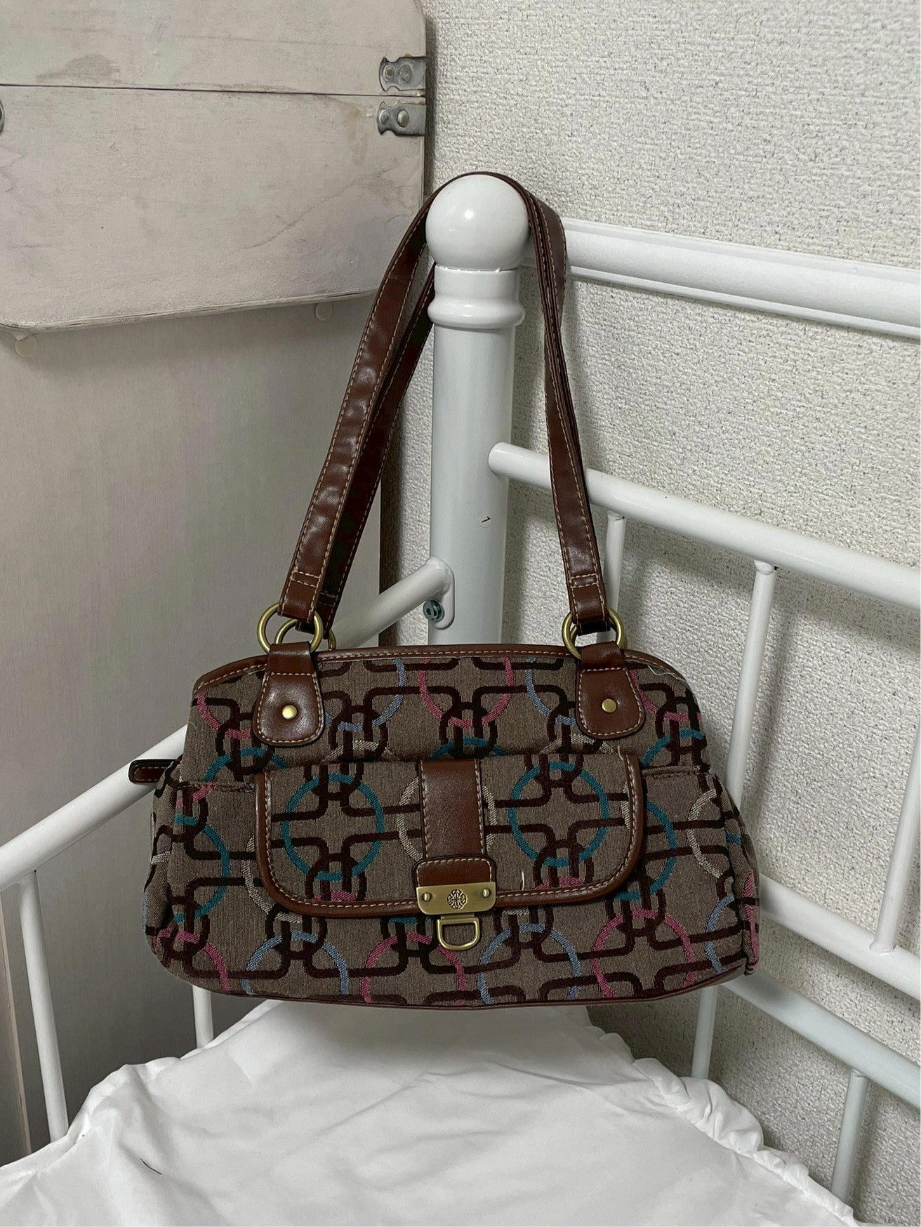 Handbag