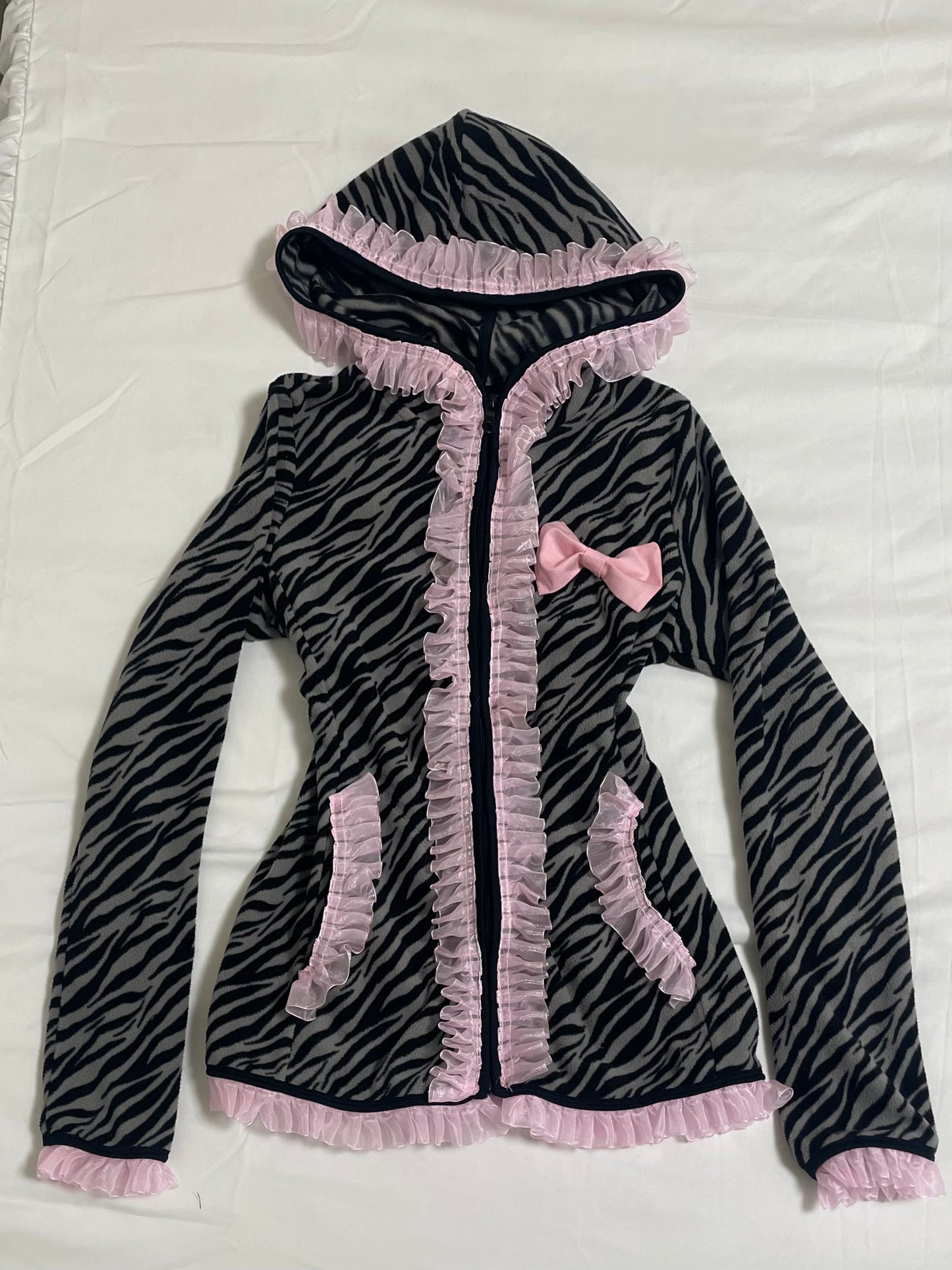 【REMAKE】Ribbon Zip Up Hoodie