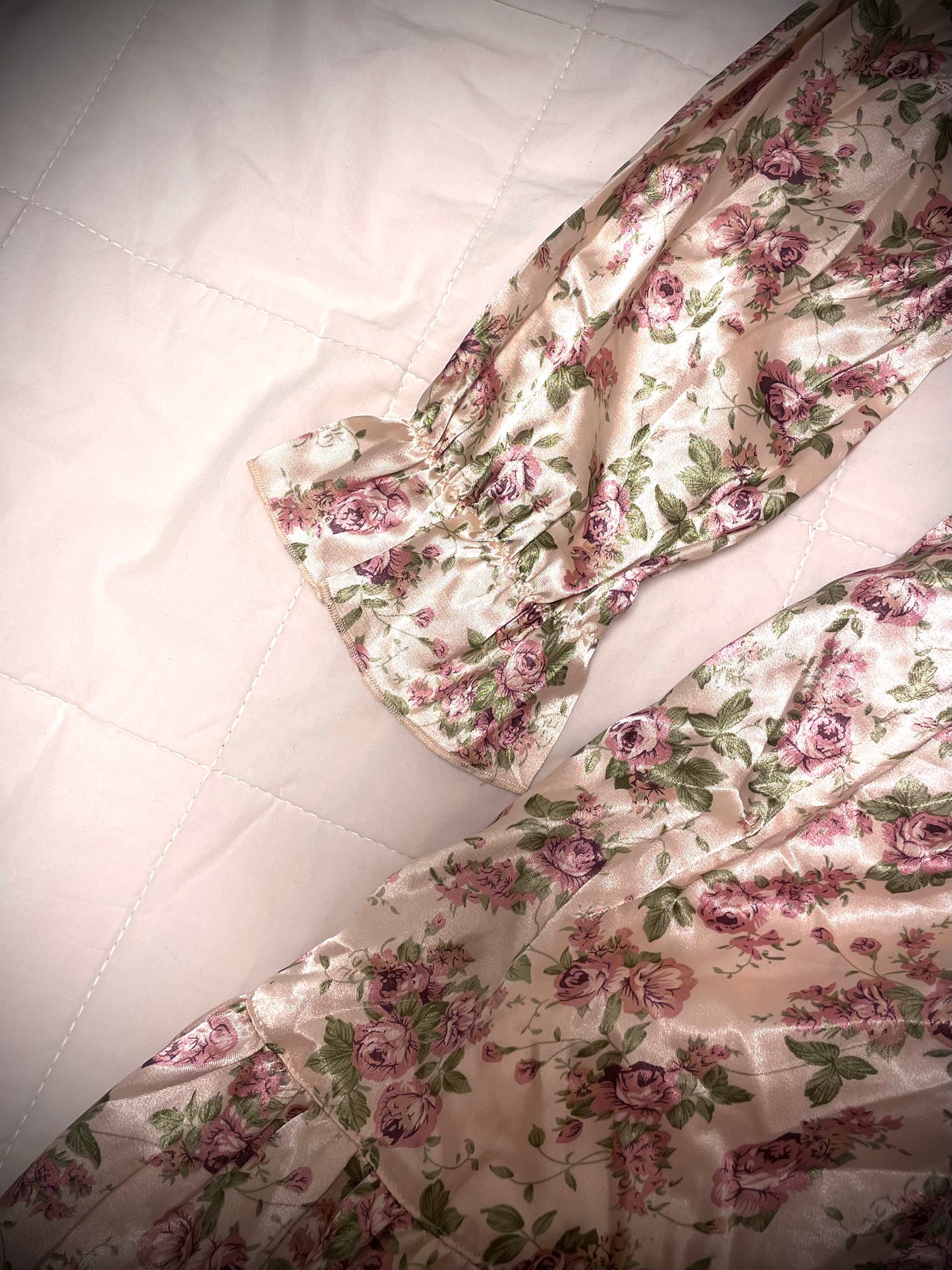 Himegyaru White Rose Dress