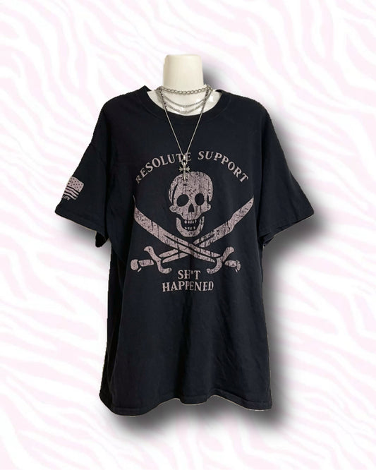 Skull × Swords Tee